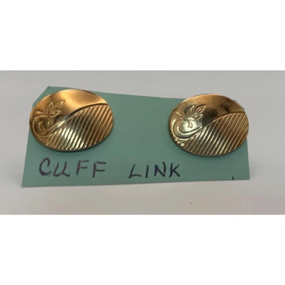 Vintage Gold-Toned Oval Cufflinks With Leaf & Line Design For Men